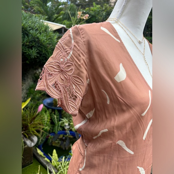 YIREH Isabella Wrap Maxi in Clay, size Small, NWT - Picture 3 of 13